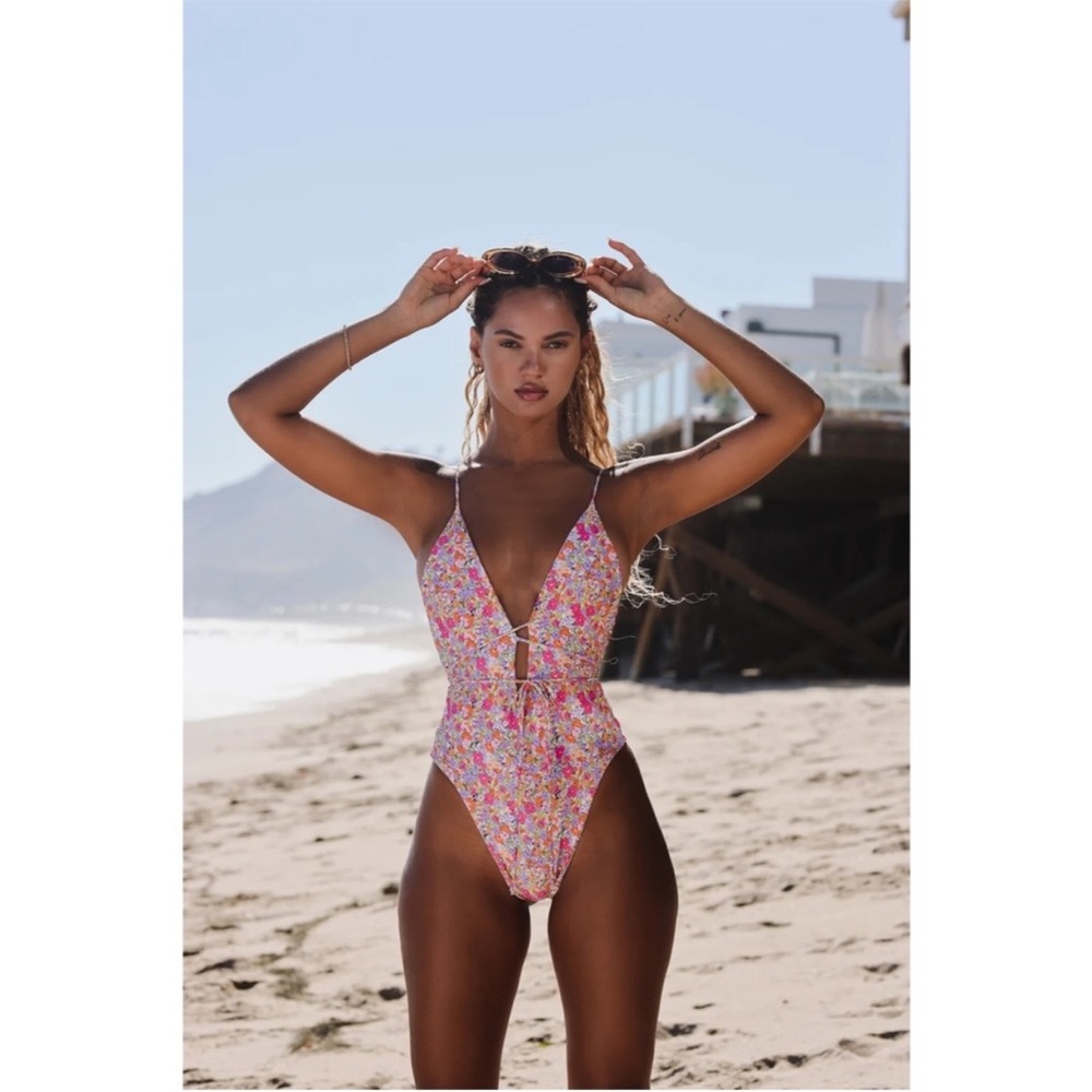 Skatie Montecito one piece. Size small. Never worn.